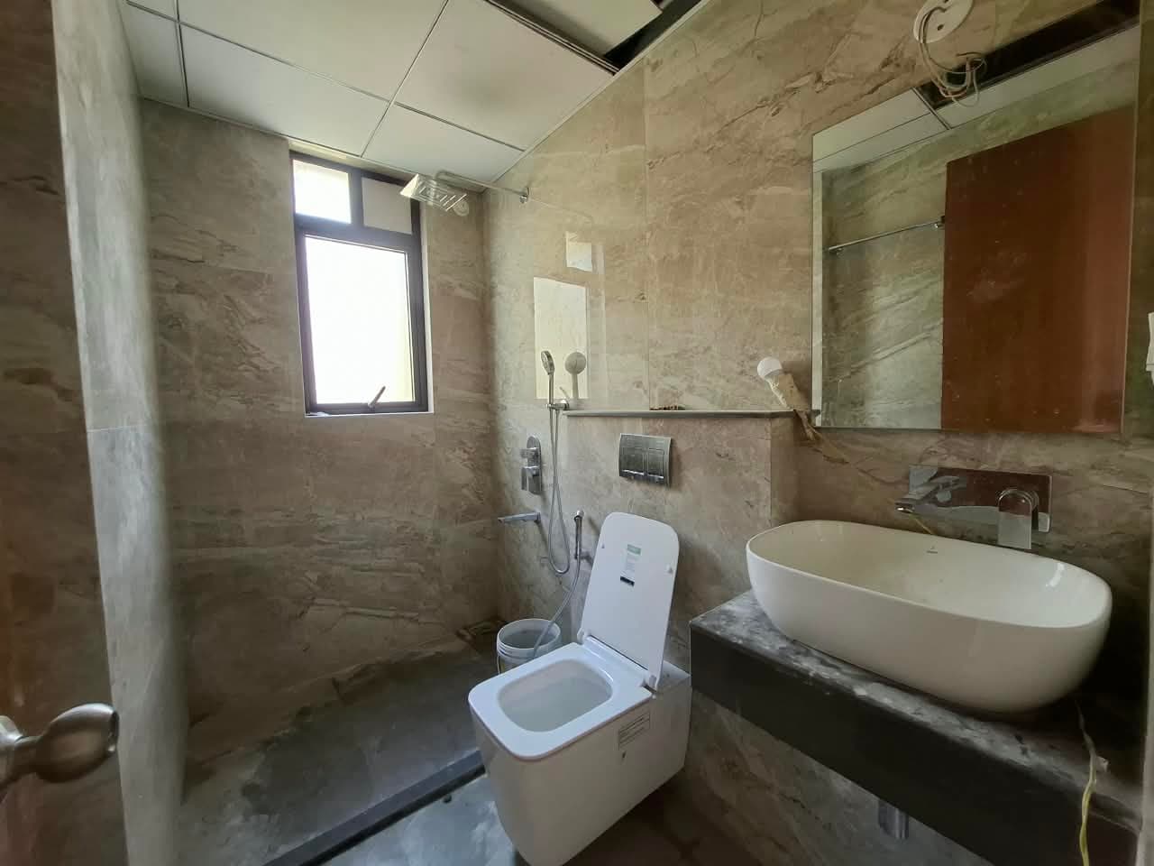 Ambuja Urvisha — 2 BHK 2 Balcony Corner Residence for Rent — Photo 6