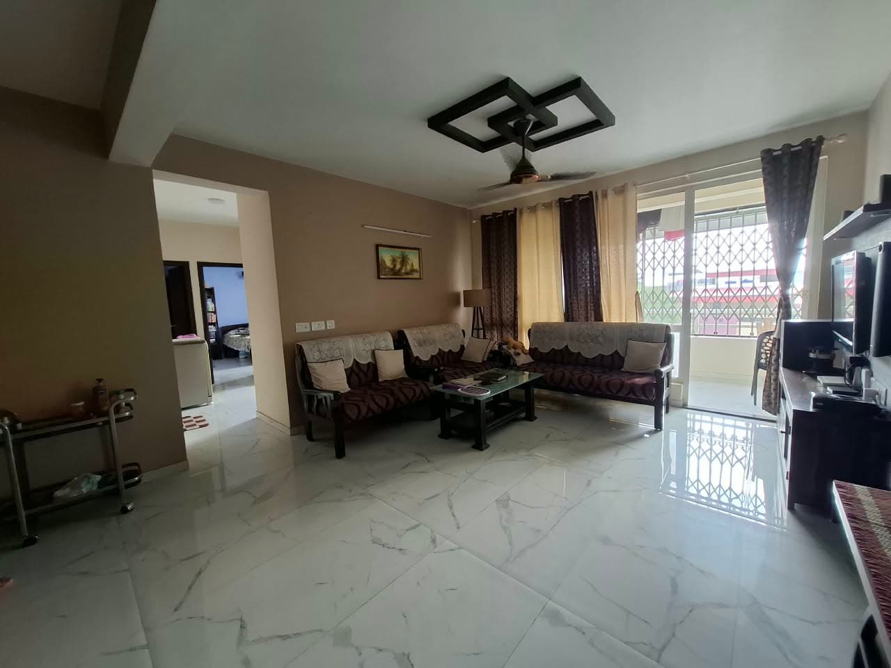 Sanjeeva Orchid — 3 BHK Luxury Resale Residence — Photo 3