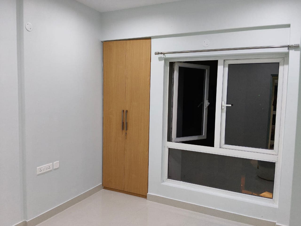 Rishi Pranaya — 3 BHK Semi-Furnished Apartment for Rent — Photo 9