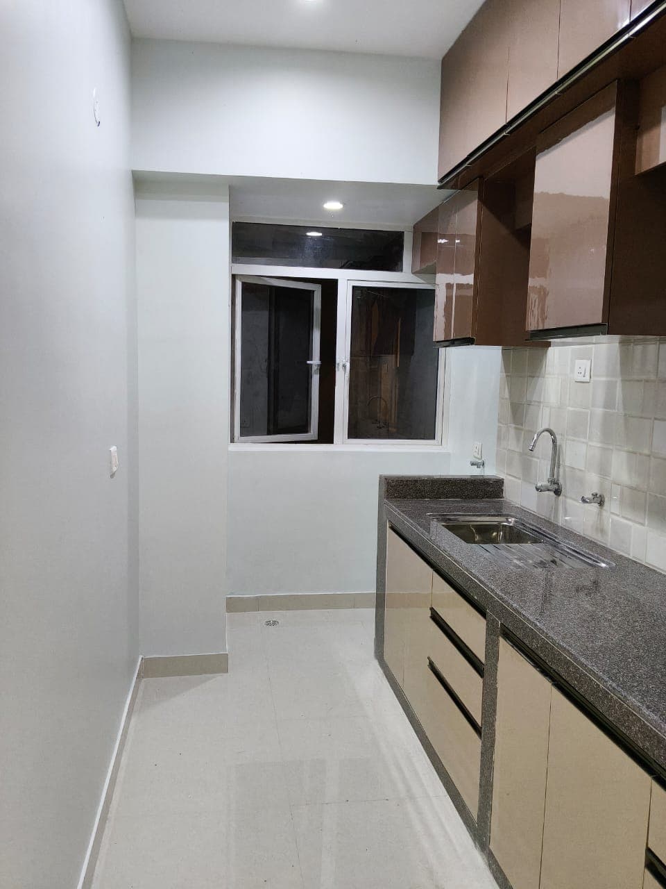 Rishi Pranaya — 3 BHK Semi-Furnished Apartment for Rent — Photo 13