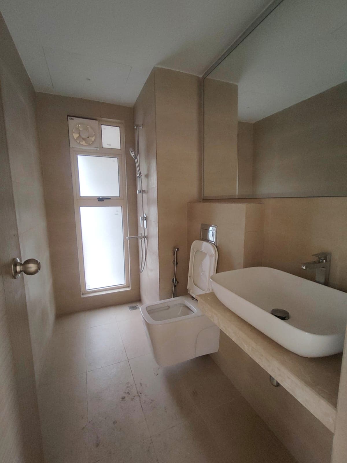 PS One10 — 2.5 BHK Unused Brand New Resale Apartment — Photo 11
