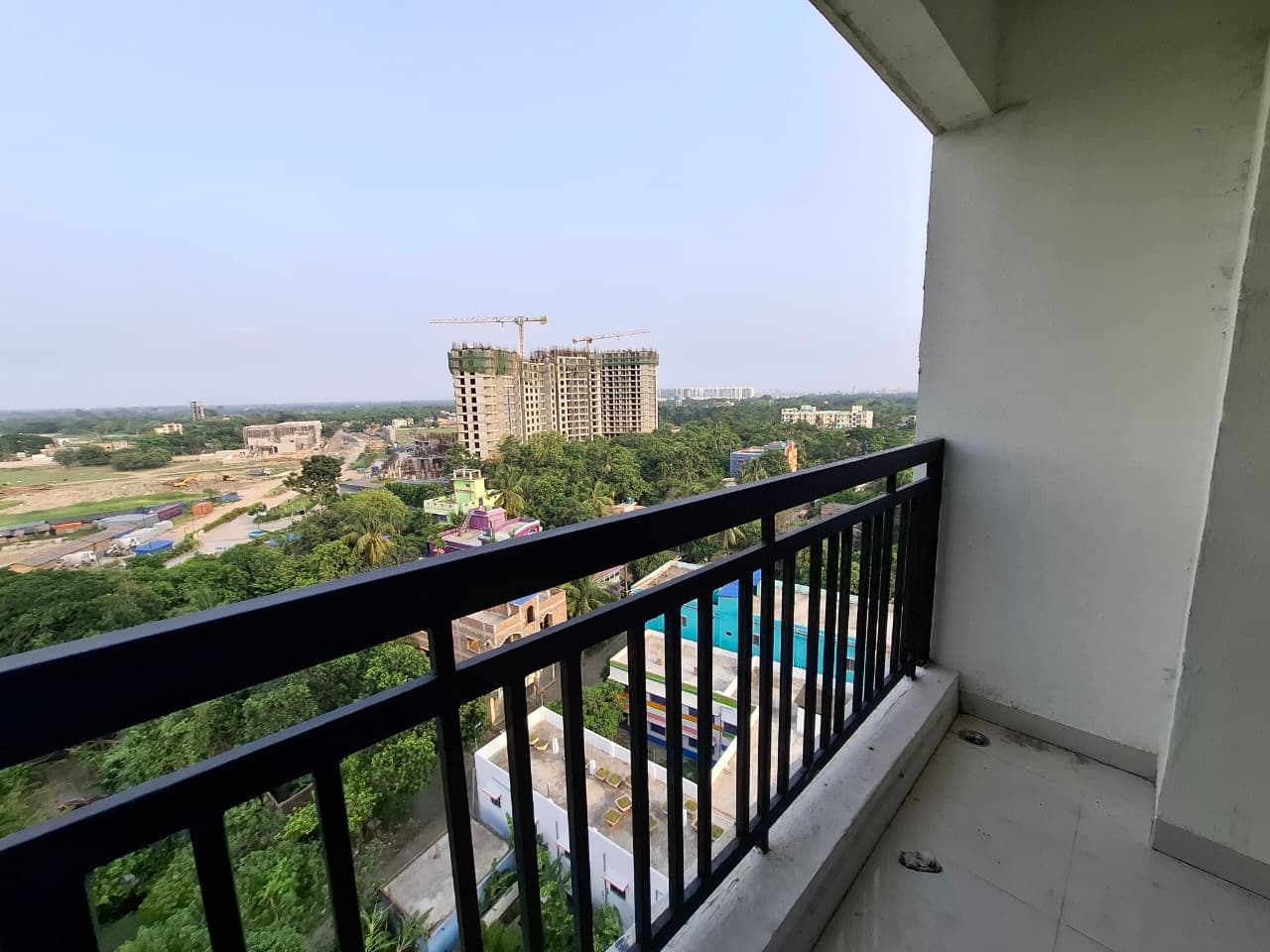 Rishi Pranaya — 2 BHK South-East Facing Resale Apartment — Photo 5