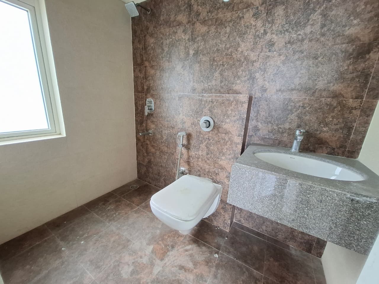 Rishi Pranaya — 3 BHK High-Floor Panoramic View Resale — Photo 9