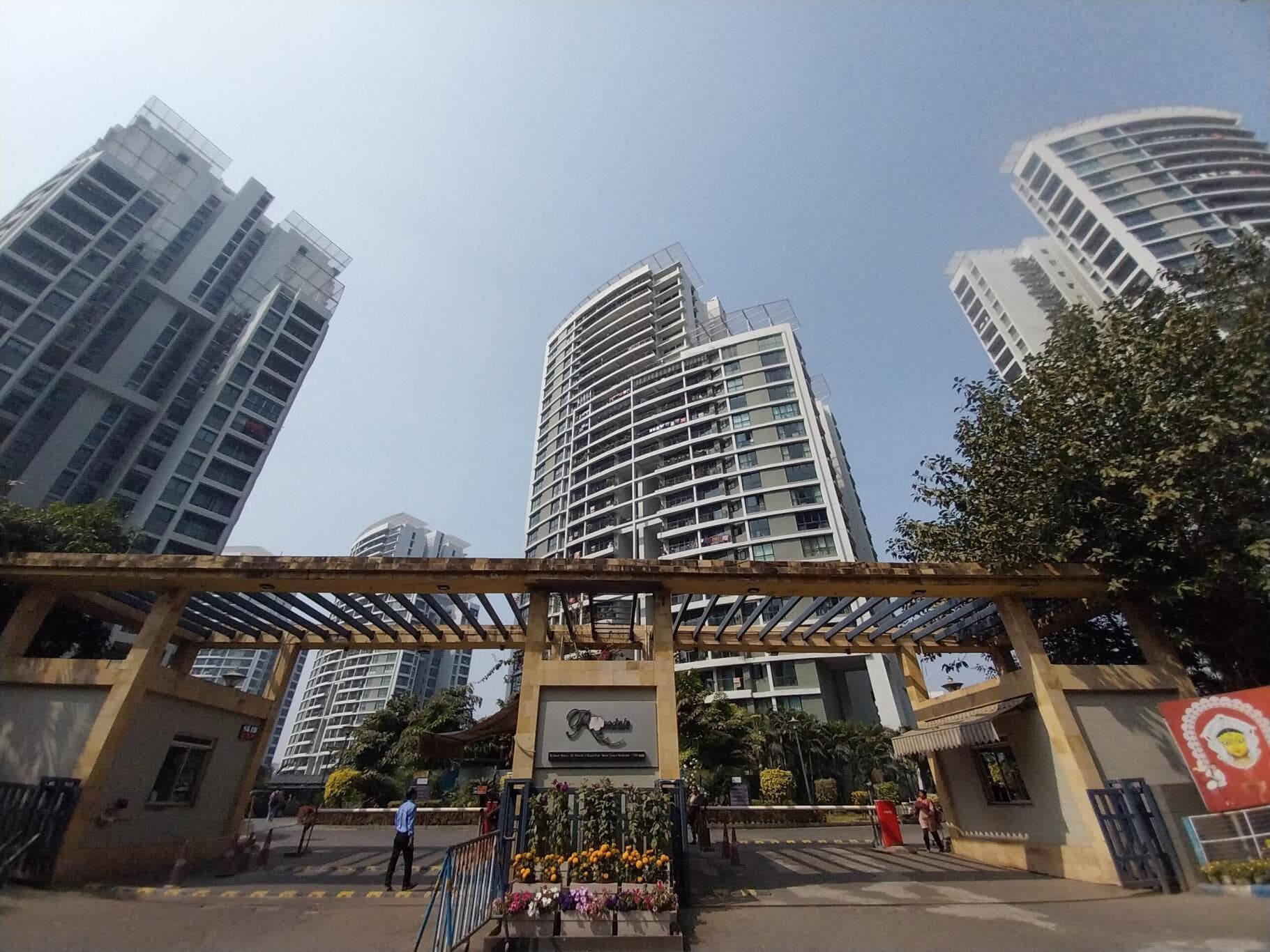 Shrachi Rosedale Garden — New Town — Photo 2